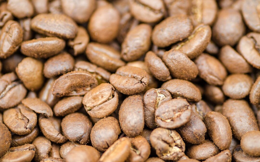 Colombia debe producir más caféindustrializado, mientras las embajadas deben ponerse al servicio de la diplomacia cafetera