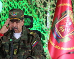 Venezuela en tensión: Maduro denuncia ofensiva naval de EE. UU. pero mantiene puerta abierta a Trump