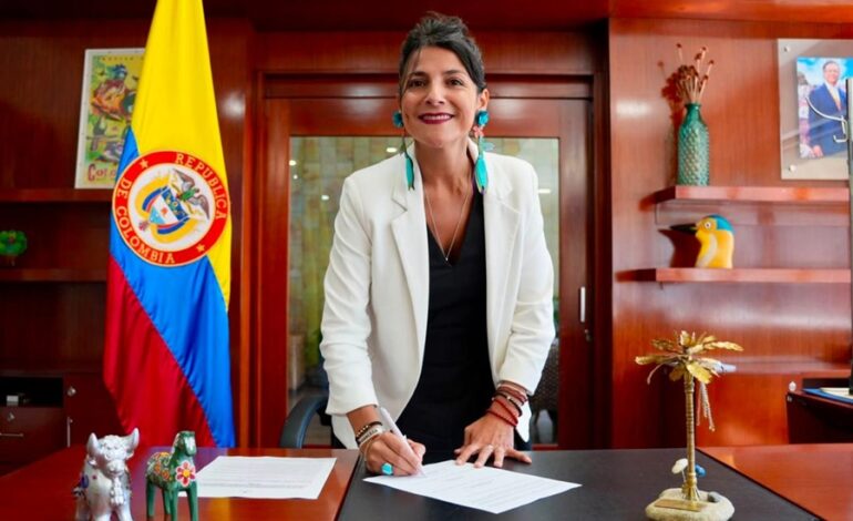 Colombia da un paso clave hacia la energía geotérmica con acuerdo estratégico con Islandia