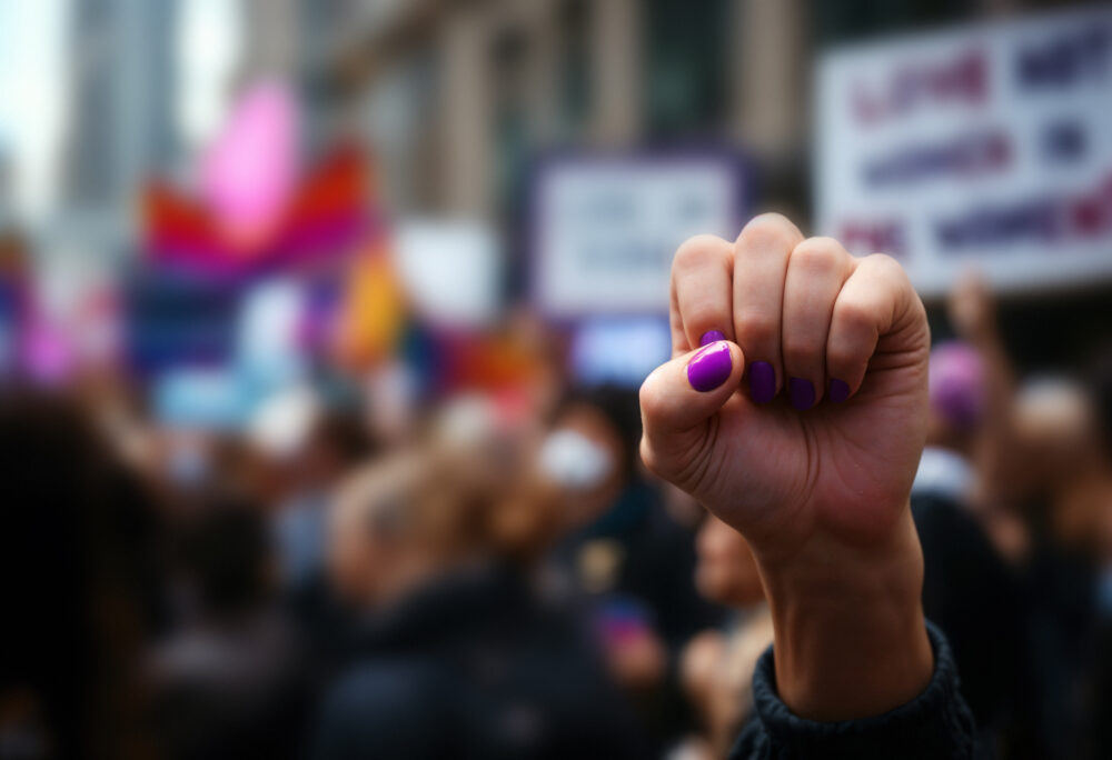 Lo efímero del voto y lo eterno del relato: el verdadero peligro en la campaña colombiana